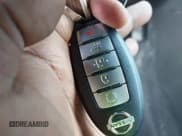 ✅ 2018 Nissan Altima SL • VIN: 1N4AL3AP9JC234748 • Лот: 43033442. Опубликован ранее на IAAI с пробегом 211 258 миль. Бесплатный доступ к архиву аукционных продаж из США и подробный отчёт об истории автомобиля на DreamBid. Изображение 11.