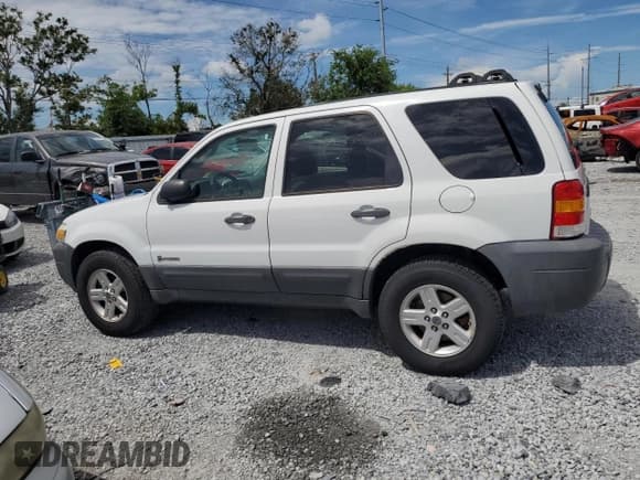 ✅ 2006 Ford Escape Hybrid • VIN: 1FMYU96H46KD56176 • Lot: 68761805. Wystawiony na Copart z przebiegiem 138 396 mil. Bezpłatny archiwum sprzedaży aukcyjnych z USA i szczegółowy raport historii pojazdu na DreamBid. Zdjęcie 2.
