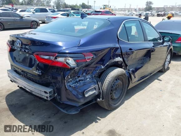 2022 Toyota Camry Hybrid LE с VIN 4T1C31AK0NU576130, выставлен на аукционе IAAI как лот 42382718 с пробегом 70 749 миль миль и . История ставок и продаж доступна на DreamBid. Изображение 4.