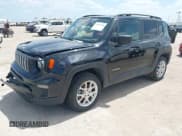 ✅ 2022 Jeep Renegade Latitude • VIN: ZACNJDB19NPN90018 • Lot: 42836966. Listed on IAAI with 61,783 mi. Free auction sales archive from the USA and detailed vehicle history report at DreamBid. Image 2.