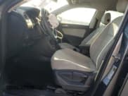 ✅ 2021 Volkswagen Tiguan S • VIN: 3VV0B7AX6MM015878 • Лот: 82304095. Опубликован ранее на Copart с пробегом 42 319 миль. Бесплатный доступ к архиву аукционных продаж из США и подробный отчёт об истории автомобиля на DreamBid. Изображение 7.