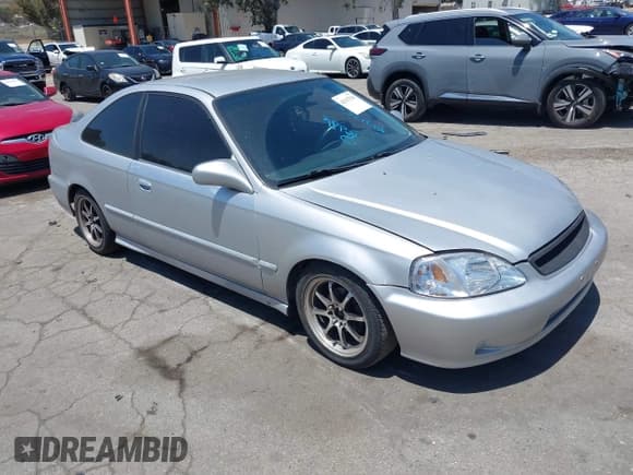 ✅ 2000 Honda Civic DX • VIN: 1HGEJ6228YL073715 • Лот: 42317541. Опубликован ранее на IAAI с пробегом 311 197 миль. Бесплатный доступ к архиву аукционных продаж из США и подробный отчёт об истории автомобиля на DreamBid. Изображение 1.