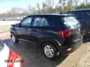 2021 Hyundai Venue SE z VIN KMHRB8A39MU072950, wystawiony jako Copart lot #76408384 z przebiegiem 95 550 mil mil oraz Nie do naprawy • Non repairable. Historia ofert i sprzedaży dostępna na DreamBid. Obrazek 2.