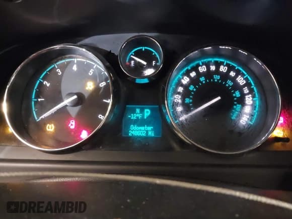 ✅ 2012 Chevrolet Captiva Sport LTZ • VIN: 3GNFL4E53CS617278 • Lot: 41592111. Wystawiony na IAAI z przebiegiem 248 602 mil. Bezpłatny archiwum sprzedaży aukcyjnych z USA i szczegółowy raport historii pojazdu na DreamBid. Zdjęcie 7.