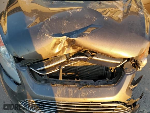 ✅ 2014 Ford C-Max SE • VIN: 1FADP5AU9EL515621 • Лот: 91460605. Опубликован ранее на Copart с пробегом 102 522 миль. Бесплатный доступ к архиву аукционных продаж из США и подробный отчёт об истории автомобиля на DreamBid. Изображение 12.