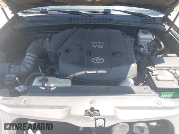 ✅ 2005 Toyota 4Runner Limited • VIN: JTEZU17R158026228 • Lot: 42677027. Listed on IAAI with 172,995 mi. Free auction sales archive from the USA and detailed vehicle history report at DreamBid. Image 6.