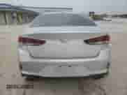 ✅ 2019 Hyundai Sonata SEL • VIN: 5NPE34AF6KH819852 • Lot: 82411895. Wystawiony na Copart z przebiegiem 112 055 mil mil. Skorzystaj z bezpłatnego archiwum sprzedaży aukcyjnych z USA i zobacz szczegółowy raport historii pojazdu na DreamBid. Zdjęcie 6.