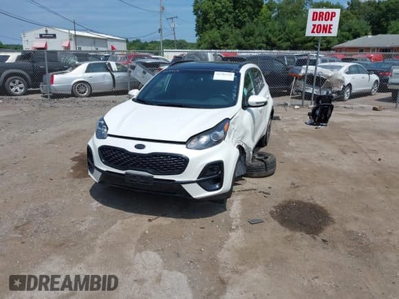 ✅ 2022 Kia Sportage Nightfall • VIN: KNDP6CAC7N7002656 • Lot: 42704154. Listed on IAAI with 61,557 mi. Free auction sales archive from the USA and detailed vehicle history report at DreamBid. Image 2.