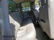 ✅ 2003 GMC Sierra 2500HD SLT • VIN: 1GTHK29U63E194281 • Lot: 50741425. Wystawiony na Copart z przebiegiem 321 681 mil. Bezpłatny archiwum sprzedaży aukcyjnych z USA i szczegółowy raport historii pojazdu na DreamBid. Zdjęcie 10.