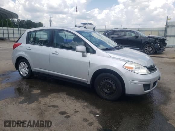 ✅ 2010 Nissan Versa S • VIN: 3N1BC1CP8AL454292 • Lot: 55031695. Listed on Copart with 119,095 mi. Free auction sales archive from the USA and detailed vehicle history report at DreamBid. Image 4.
