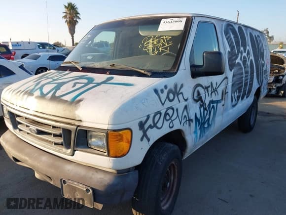 ✅ 2004 Ford Econoline Cargo • VIN: 1FTNS24WX4HB44284 • Lot: 43643008. Wystawiony na IAAI z przebiegiem 144 189 mil. Bezpłatny archiwum sprzedaży aukcyjnych z USA i szczegółowy raport historii pojazdu na DreamBid. Zdjęcie 6.