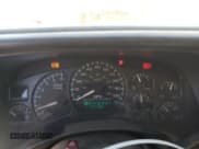 ✅ 2002 Chevrolet Silverado 2500HD LS • VIN: 1GCHK29U62E110555 • Лот: 81994755. Опубликован ранее на Copart с пробегом 263 466 миль. Бесплатный доступ к архиву аукционных продаж из США и подробный отчёт об истории автомобиля на DreamBid. Изображение 9.