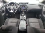 ✅ 2018 Nissan Rogue SV • VIN: KNMAT2MV5JP555600 • Lot: 91515265. Listed on Copart with 165,226 mi. Free auction sales archive from the USA and detailed vehicle history report at DreamBid. Image 8.