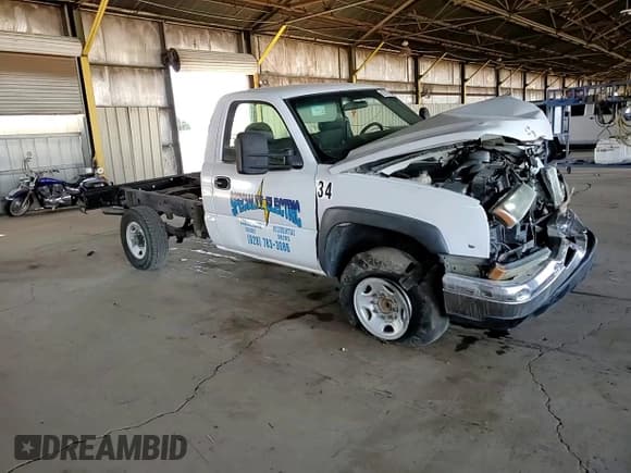 ✅ 2007 Chevrolet Silverado 2500HD Work Truck • VIN: 1GBHC24U47E167966 • Лот: 82708795. Опубликован ранее на Copart с пробегом Не указан. Бесплатный доступ к архиву аукционных продаж из США и подробный отчёт об истории автомобиля на DreamBid. Изображение 13.