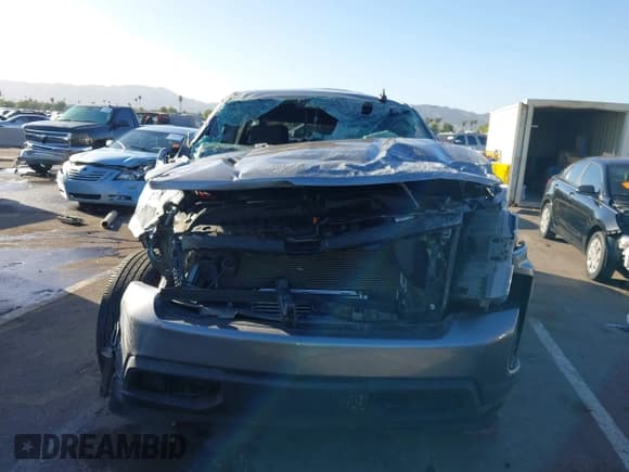 ✅ 2021 Chevrolet Silverado 1500 Custom • VIN: 1GCPWBEK3MZ148339 • Lot: 43437726. Wystawiony na IAAI z przebiegiem 84 228 mil. Bezpłatny archiwum sprzedaży aukcyjnych z USA i szczegółowy raport historii pojazdu na DreamBid. Zdjęcie 12.