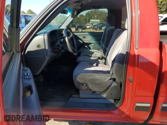 ✅ 1999 Chevrolet Silverado 1500 LS • VIN: 1GCEC14V7XZ111028 • Лот: 85733615. Опубликован ранее на Copart с пробегом Не указан. Бесплатный доступ к архиву аукционных продаж из США и подробный отчёт об истории автомобиля на DreamBid. Изображение 7.