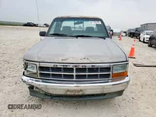 1995 Dodge Dakota z VIN 1B7GL23X4SS310105, wystawiony jako Copart lot #57172375 z przebiegiem 164 316 mil mil oraz Szkoda całkowita • Salvage title. Historia ofert i sprzedaży dostępna na DreamBid. Obrazek 5.