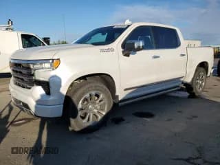 ✅ 2022 Chevrolet Silverado 1500 High Country • VIN: 1GCUDJED1NZ614078 • Lot: 86520365. Wystawiony na Copart z przebiegiem 36 622 mil. Bezpłatny archiwum sprzedaży aukcyjnych z USA i szczegółowy raport historii pojazdu na DreamBid. Zdjęcie 1.