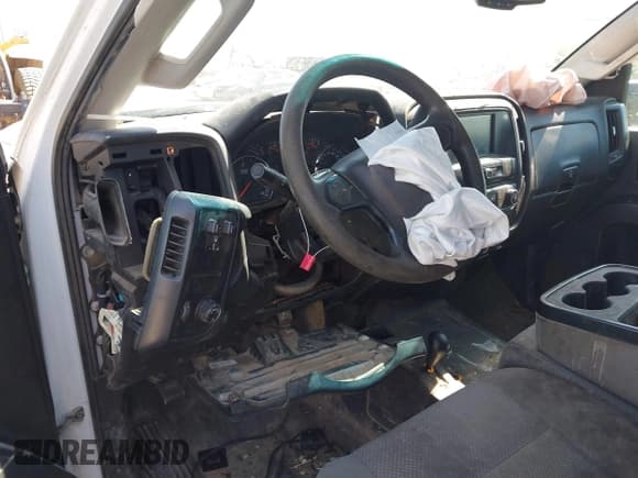 ✅ 2018 Chevrolet Silverado 2500HD Work Truck • VIN: 1GC1KUEG2JF111739 • Lot: 43212934. Listed on IAAI with Not provided. Free auction sales archive from the USA and detailed vehicle history report at DreamBid. Image 22.