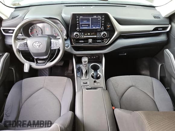 ✅ 2021 Toyota Highlander L • VIN: 5TDCZRBH2MS538258 • Lot: 84384145. Listed on Copart with 63,486 mi. Free auction sales archive from the USA and detailed vehicle history report at DreamBid. Image 8.