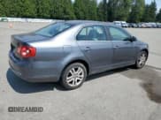 ✅ 2007 Volkswagen Jetta Wolfsburg Edition • VIN: 3VWEF71K57M080798 • Лот: 67488035. Опубликован ранее на Copart с пробегом 154 704 миль. Бесплатный доступ к архиву аукционных продаж из США и подробный отчёт об истории автомобиля на DreamBid. Изображение 3.