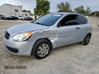 ✅ 2010 Hyundai Accent GS • VIN: KMHCM3AC4AU165051 • Лот: 86792934. Опубликован ранее на Copart с пробегом 118 357 миль. Бесплатный доступ к архиву аукционных продаж из США и подробный отчёт об истории автомобиля на DreamBid. Изображение 1.