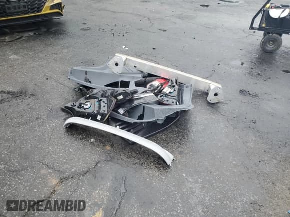 ✅ 2019 Chevrolet Bolt EV LT • VIN: 1G1FY6S04K4111500 • Lot: 71295084. Wystawiony na Copart z przebiegiem 60 950 mil. Bezpłatny archiwum sprzedaży aukcyjnych z USA i szczegółowy raport historii pojazdu na DreamBid. Zdjęcie 12.