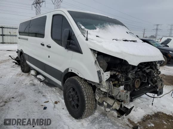 ✅ 2017 Ford Transit XL • VIN: 1FBZX2YM3HKB04864 • Lot: 45914135. Wystawiony na Copart z przebiegiem 80 102 mil. Bezpłatny archiwum sprzedaży aukcyjnych z USA i szczegółowy raport historii pojazdu na DreamBid. Zdjęcie 4.