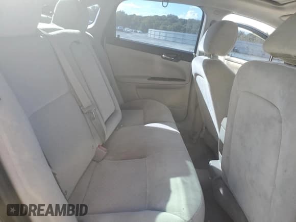 ✅ 2015 Chevrolet Impala LT • VIN: 2G1WB5E33F1115962 • Лот: 72475804. Опубликован ранее на Copart с пробегом 100 186 миль. Бесплатный доступ к архиву аукционных продаж из США и подробный отчёт об истории автомобиля на DreamBid. Изображение 10.