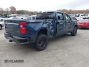 ✅ 2019 Chevrolet Silverado 1500 Custom Trail Boss • VIN: 1GCPYCEF7KZ353341 • Lot: 43600678. Wystawiony na IAAI z przebiegiem 62 022 mil. Bezpłatny archiwum sprzedaży aukcyjnych z USA i szczegółowy raport historii pojazdu na DreamBid. Zdjęcie 4.