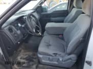 ✅ 2014 Ford F-150 XL • VIN: 1FTMF1CM7EKE21567 • Lot: 90291515. Wystawiony na Copart z przebiegiem 166 772 mil. Bezpłatny archiwum sprzedaży aukcyjnych z USA i szczegółowy raport historii pojazdu na DreamBid. Zdjęcie 7.