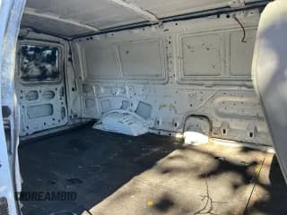 ✅ 2008 Ford Econoline Cargo Commercial • VIN: 1FTNE14W88DB34142 • Лот: 91618795. Опубликован ранее на Copart с пробегом 169 495 миль. Бесплатный доступ к архиву аукционных продаж из США и подробный отчёт об истории автомобиля на DreamBid. Изображение 6.