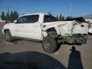 ✅ 2018 Toyota Tacoma SR5 • VIN: 5TFAZ5CN6JX067676 • Лот: 91860595. Опубликован ранее на Copart с пробегом 103 415 миль. Бесплатный доступ к архиву аукционных продаж из США и подробный отчёт об истории автомобиля на DreamBid. Изображение 2.