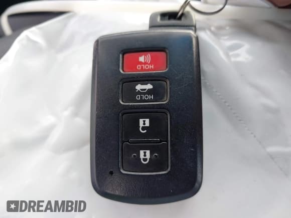 ✅ 2017 Toyota Camry Hybrid LE • VIN: 4T1BD1FK2HU201295 • Lot: 43742809. Listed on IAAI with 87,345 mi. Free auction sales archive from the USA and detailed vehicle history report at DreamBid. Image 11.