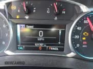 ✅ 2019 Chevrolet Traverse LT Cloth • VIN: 1GNERGKW9KJ201082 • Lot: 43286205. Wystawiony na IAAI z przebiegiem 101 797 mil. Bezpłatny archiwum sprzedaży aukcyjnych z USA i szczegółowy raport historii pojazdu na DreamBid. Zdjęcie 7.