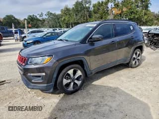 ✅ 2018 Jeep Compass Latitude • VIN: 3C4NJCBB1JT286593 • Lot: 93118245. Listed on Copart with 40,777 mi. Free auction sales archive from the USA and detailed vehicle history report at DreamBid. Image 1.