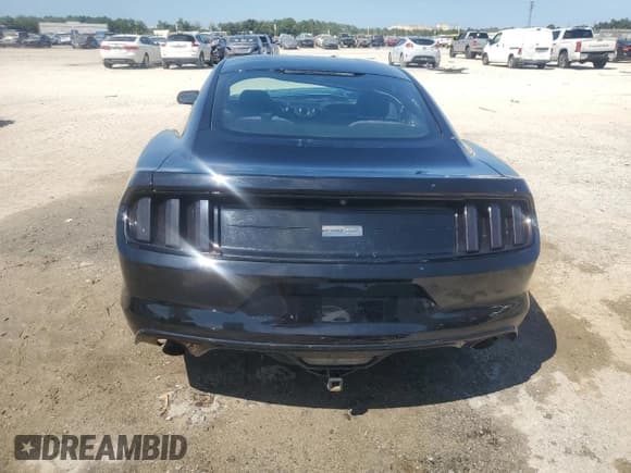 ✅ 2016 Ford Mustang V6 • VIN: 1FA6P8AM7G5277236 • Lot: 71730105. Wystawiony na Copart z przebiegiem 117 515 mil. Bezpłatny archiwum sprzedaży aukcyjnych z USA i szczegółowy raport historii pojazdu na DreamBid. Zdjęcie 6.
