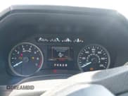 ✅ 2019 Ford F-150 XL • VIN: 1FTEW1C48KFC75687 • Lot: 41908255. Wystawiony na IAAI z przebiegiem 79 932 mil. Bezpłatny archiwum sprzedaży aukcyjnych z USA i szczegółowy raport historii pojazdu na DreamBid. Zdjęcie 7.