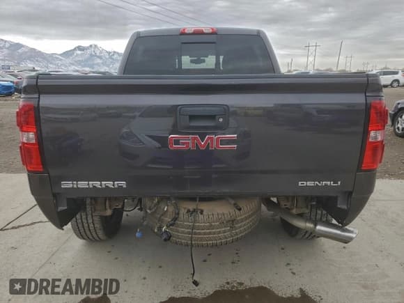 ✅ 2014 GMC Sierra 1500 Denali • VIN: 3GTU2WECXEG399889 • Lot: 94828205. Listed on Copart with 123,874 mi. Free auction sales archive from the USA and detailed vehicle history report at DreamBid. Image 6.