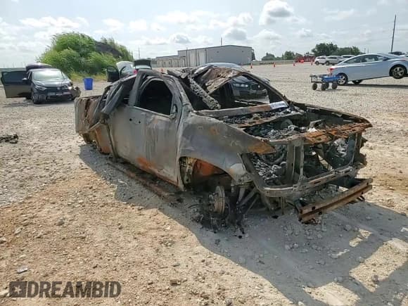 ✅ 2019 Chevrolet Colorado 2WD Z71 • VIN: 1GCGSDEN9K1333556 • Лот: 61615314. Опубликован ранее на Copart с пробегом Не указан. Бесплатный доступ к архиву аукционных продаж из США и подробный отчёт об истории автомобиля на DreamBid. Изображение 10.