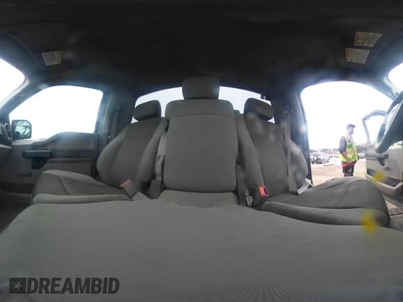 ✅ 2019 Ford F-150 XL • VIN: 1FTMF1CBXKKC45446 • Lot: 42579317. Listed on IAAI with 126,301 mi. Free auction sales archive from the USA and detailed vehicle history report at DreamBid. Image 19.