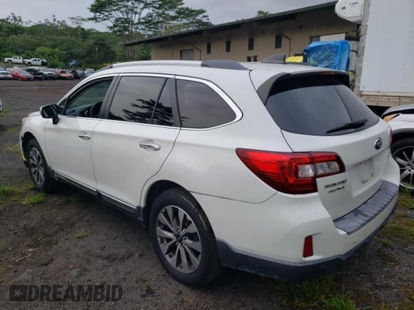 ✅ 2017 Subaru Outback Touring • VIN: 4S4BSATC4H3241239 • Lot: 90857215. Listed on Copart with 32,535 mi. Free auction sales archive from the USA and detailed vehicle history report at DreamBid. Image 2.