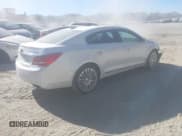 ✅ 2016 Buick LaCrosse Premium I • VIN: 1G4GE5G34GF149625 • Lot: 43492484. Wystawiony na IAAI z przebiegiem 111 544 mil. Bezpłatny archiwum sprzedaży aukcyjnych z USA i szczegółowy raport historii pojazdu na DreamBid. Zdjęcie 4.