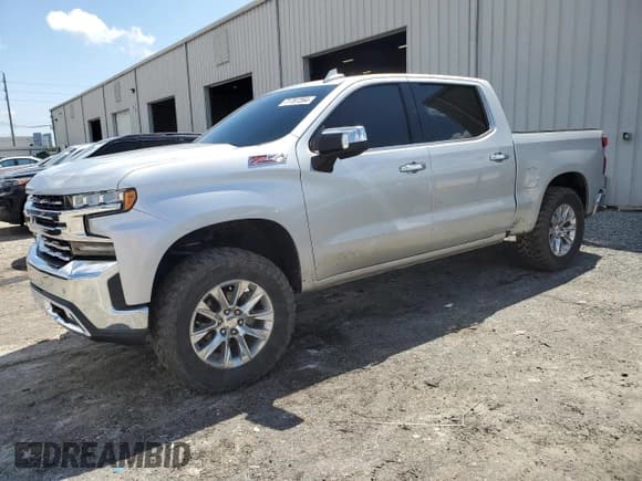 ✅ 2019 Chevrolet Silverado 1500 LTZ • VIN: 3GCUYGED4KG135771 • Лот: 71787264. Опубликован ранее на Copart с пробегом 96 229 миль. Бесплатный доступ к архиву аукционных продаж из США и подробный отчёт об истории автомобиля на DreamBid. Изображение 1.