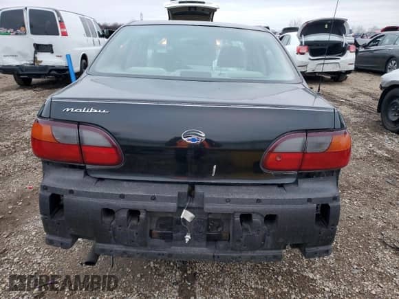 2000 Chevrolet Malibu z VIN 1G1ND52J7Y6168782, wystawiony jako Copart lot #72659824 z przebiegiem Nie podano mil oraz Szkoda całkowita • Salvage title. Historia ofert i sprzedaży dostępna na DreamBid. Obrazek 6.