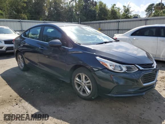 ✅ 2017 Chevrolet Cruze LT • VIN: 1G1BE5SM6H7254072 • Lot: 80270605. Listed on Copart with 110,339 mi. Free auction sales archive from the USA and detailed vehicle history report at DreamBid. Image 4.