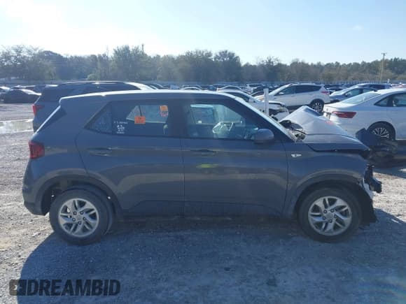 ✅ 2021 Hyundai Venue SE • VIN: KMHRB8A30MU114826 • Lot: 41779901. Listed on IAAI with Not provided. Free auction sales archive from the USA and detailed vehicle history report at DreamBid. Image 12.
