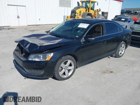 ✅ 2013 Volkswagen Passat SE • VIN: 1VWBN7A33DC064157 • Lot: 43586326. Listed on IAAI with 108,618 mi. Free auction sales archive from the USA and detailed vehicle history report at DreamBid. Image 18.