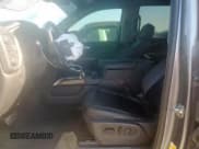 ✅ 2021 Chevrolet Silverado 1500 RST • VIN: 3GCUYEED7MG378207 • Лот: 84882665. Опубликован ранее на Copart с пробегом 78 316 миль. Бесплатный доступ к архиву аукционных продаж из США и подробный отчёт об истории автомобиля на DreamBid. Изображение 7.