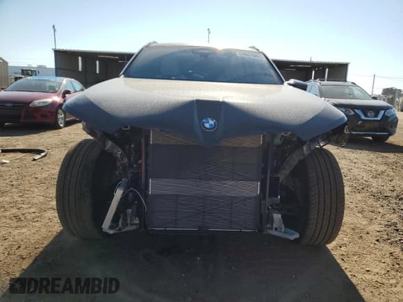 ✅ 2025 BMW X3 M50 xDrive • VIN: 5UX73GP0XS9Y30048 • Lot: 69661065. Wystawiony na Copart z przebiegiem 7 034 mil. Bezpłatny archiwum sprzedaży aukcyjnych z USA i szczegółowy raport historii pojazdu na DreamBid. Zdjęcie 5.